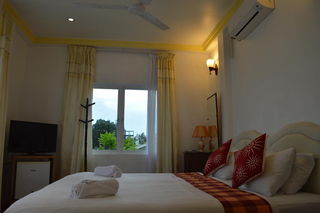 Sun Shine View Hotel Maafushi Kültér fotó