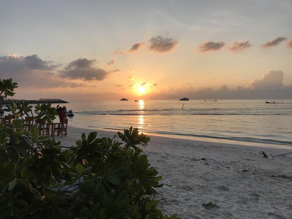 Sun Shine View Hotel Maafushi Kültér fotó